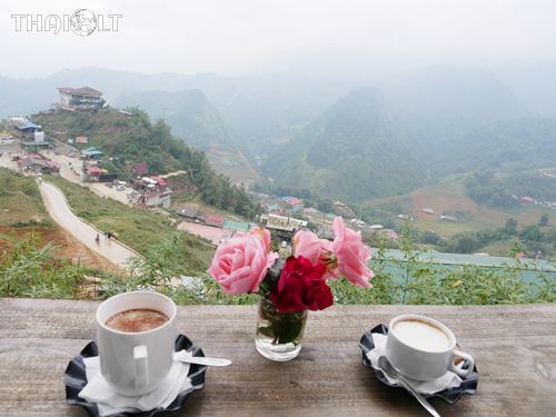 12 Amazing Cafes with the Best View in Sapa